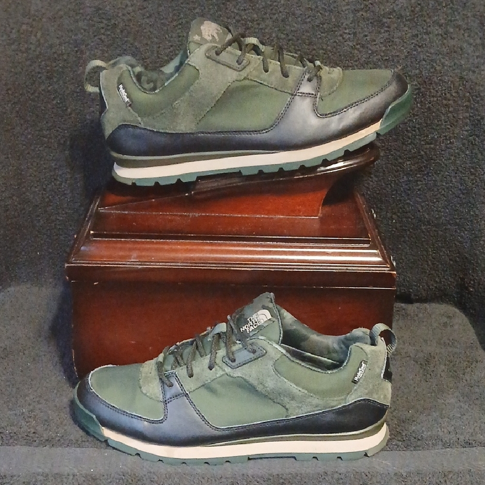 Men's Green The North Face Sneakers